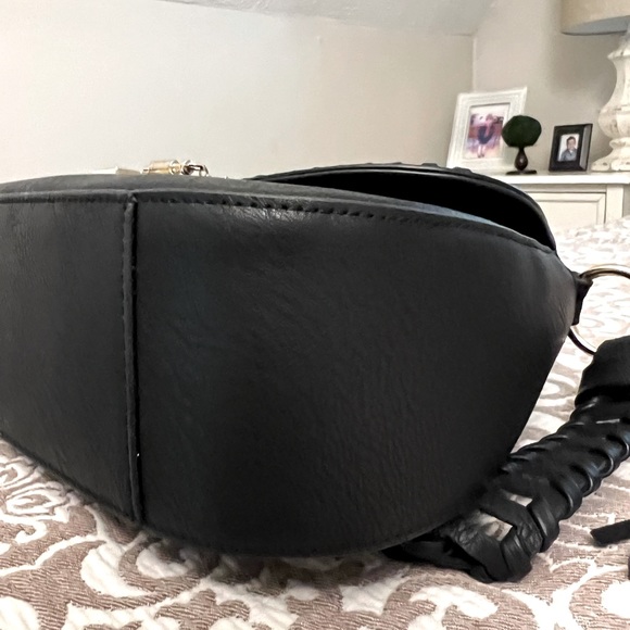 Vegan leather black purse by Lionel - Picture 13 of 15